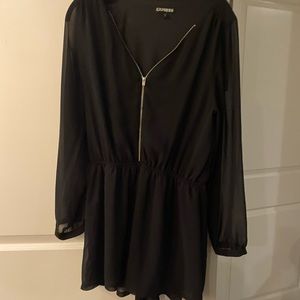 Express short romper